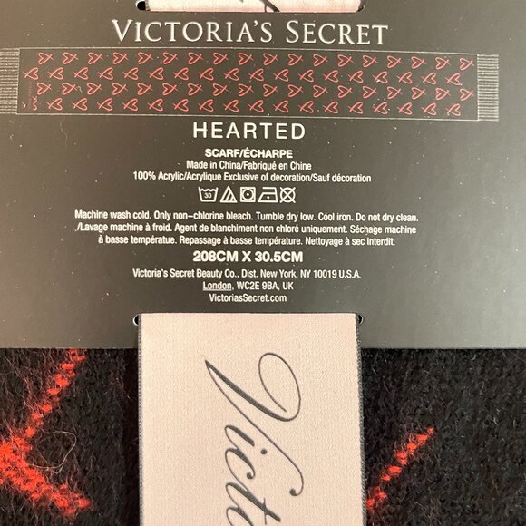 NEW Victoria's Secret Scarf Black Red Hearted Hearts Wrap Fringe NWT - Picture 8 of 11